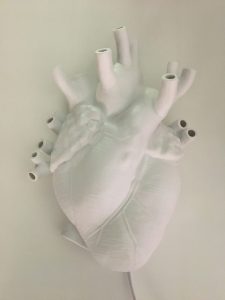 heart-cuore-lampada-bianca-spenta