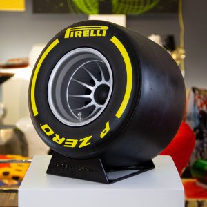 pirelli-pzero-speaker_3