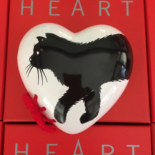 the-heart-cat-17
