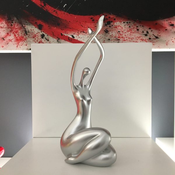 woman-eleganza-fronte-argento